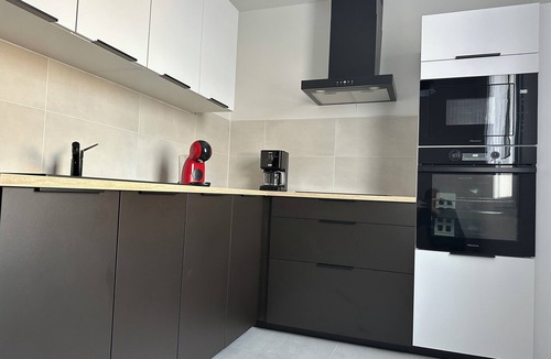 Athis-Mons Apartment | Comfortable 2–6 Guest Apartment with Free Parking, Close to Orly