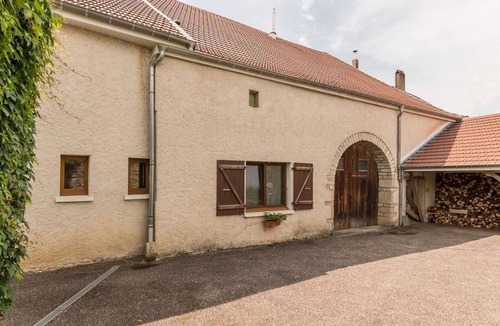 Confracourt Cottage | Comfortable Cottage in Confracourt, Saône Valley