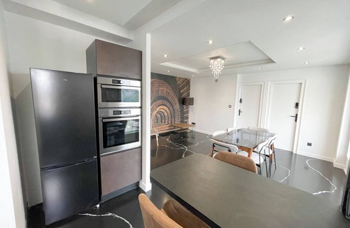 Epinal Apartment | Comfortable designer apartment in the heart of Epinal