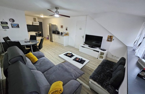 Hericourt Apartment | Comfortable F3