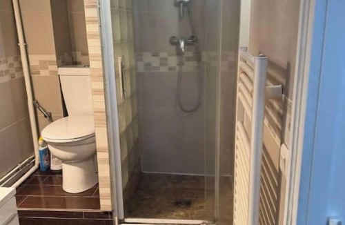 Alfortville Apartment | Comfortable location