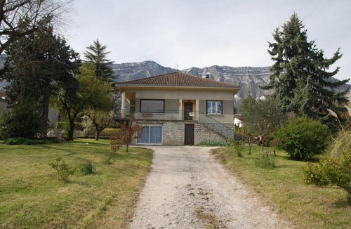 Saint-Ismier House | Comfy home for group and family. Wonderful view!