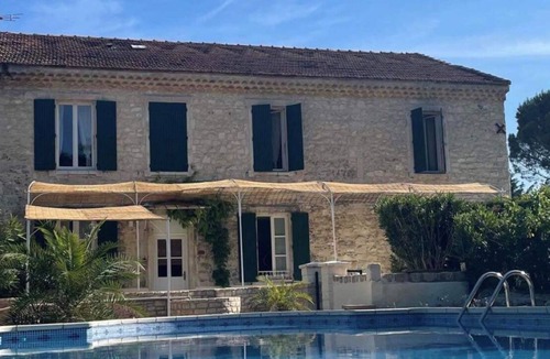 Lamotte-du-Rhone Apartment | Condrieu-Apartment-Ensuite with Shower-Terrace