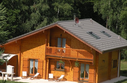 Saint-Nabord Ski Chalet | CONTEMPORARY CHALET WITH FIREPLACE SAUNA BALNEO WIFI