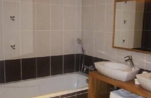 Curieres Cottage | Contemporary cottage near Laguiole Aveyron 8 to 10 people