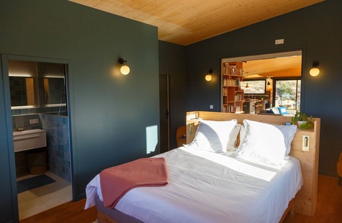 Dieulefit House | Contemporary wooden house