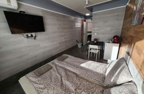 Studentski Grad Apartment | Continental studios 6