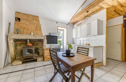 Saint-Germain-dEsteuil House | Cool Stone House in Amélie with Garden and Wi-Fi