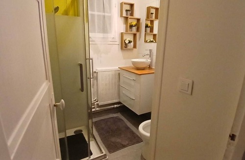 Athis-Mons Apartment | Cosy and charming T2 near Paris Orly Airport