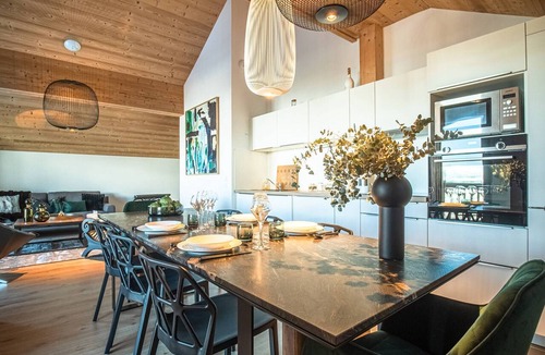 Valmorel Apartment | Cosy apartment for 8 with parking, at the foot of the slopes, Valmorel