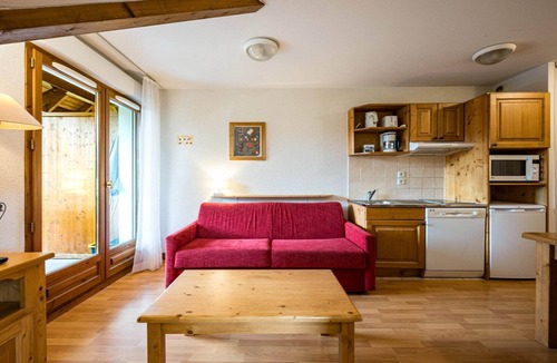 Giez Apartment | Cosy apartment in the mountains in Giez