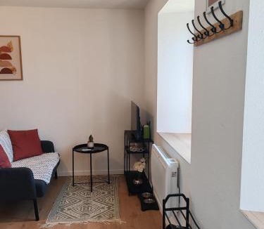 Seloncourt Apartment | Cosy appartement calme et tout équipé idéal seul ou en couple