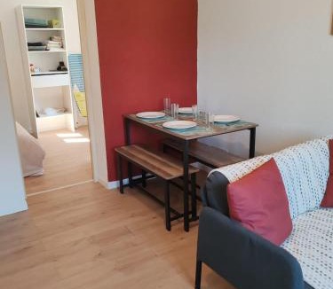 Seloncourt Apartment | Cosy appartement calme et tout équipé idéal seul ou en couple