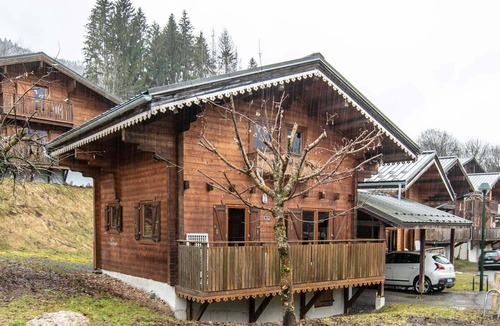 Morillon Ski Chalet | Cosy chalet 4/6 ppl with balcony