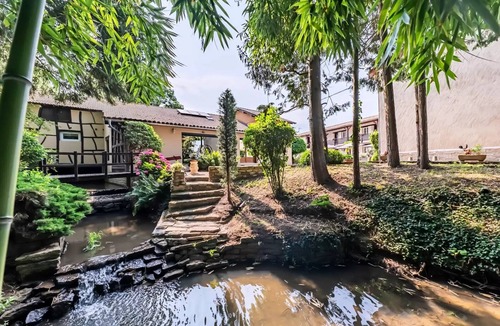 Arbigny House | Cosy Cottage (sleeps 6)