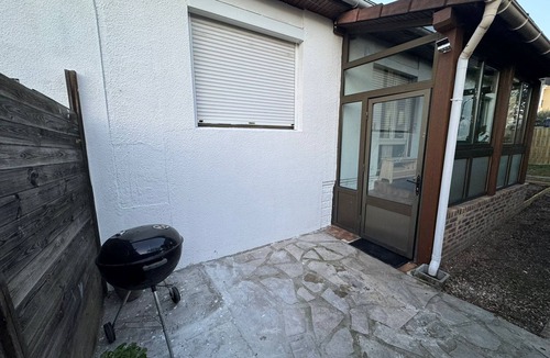 Morangis House | Cosy, fully-equipped home15 minutes from Orly airport and Paris