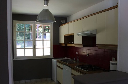 Dun-les-Places House | Cosy holiday home with garden