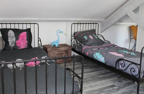 Dun-les-Places House | Cosy holiday home with garden
