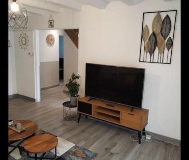 Sainte-Genevieve-des-Bois Villa | COSY HOME - Wifi - Paris/Orly - Accès 24/24