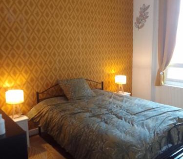 Avallon Apartment | Cosy home centre historique avallon