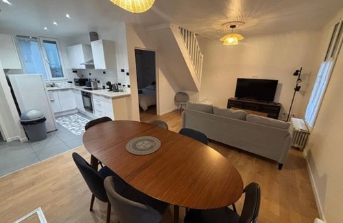 Savigny-sur-Orge House | Cosy house with garden & parking - Quiet area of Savigny-sur-Orge
