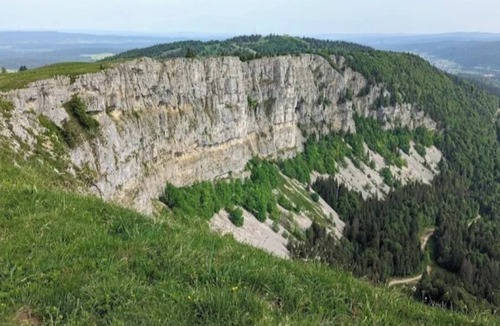 Longevilles-Mont-d'Or Apartment | Cosy mountain accommodation