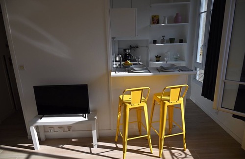 Centre-ville Apartment | Cosy Studio