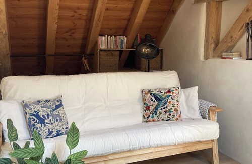 Leschaux Apartment | COSY STUDIO IN THE HEART OF THE BAUGES