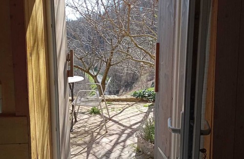 Yzeron Apartment | Cosy, vaulted studio with terrace