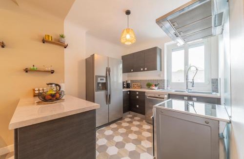 Corgoloin House | Coté Cour