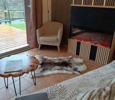 Valette House | Cottage 4 étoiles nature en Auvergne by Cantal Emotions CH