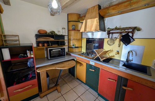 Coulevon Cottage | Cottage between city and countryside, free Wi-Fi, along painters' circuit