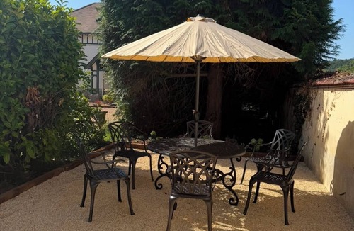Courpiere Cottage | Cottage du Gardien - Piscine et Spa