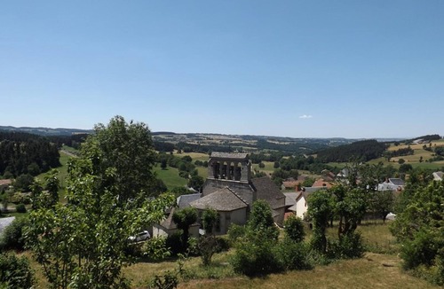 Lorcieres Cottage | Cottage for 3 with TV and pets allowed in Lorcières