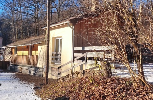 Les Settons House | Cottage 300 m from Lac des Settons
