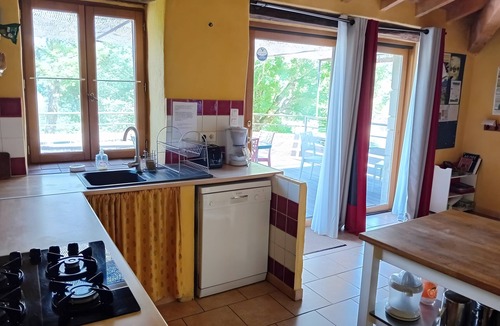 Dieulefit-Bourdeaux Cottage | Cottage 'Gîte Au Bout Du Chemin' with Mountain View, Private Terrace and Shared Garden