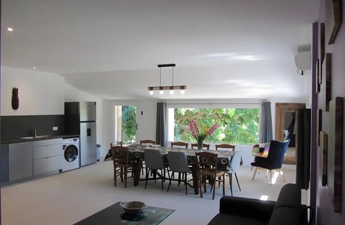 Montoison Cottage | Cottage 'Grenache' with Wi-Fi and Air Conditioning
