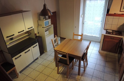 Faymont Cottage | Cottage in the heart of a beautiful small village