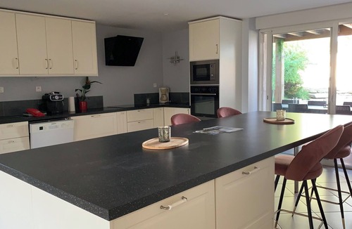 Dompierre-sur-Mont Cottage | COTTAGE LA PERLE DES LACS