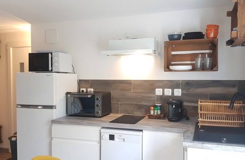 Drome Sud Provence Cottage | Cottage 'Le Gîte De Loulette' with Wi-Fi and Air Conditioning