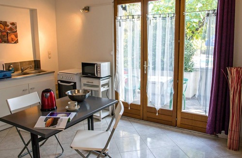 Lavilledieu House | Cottage Persedes 2/4 people in the heart of Southern Ardèche