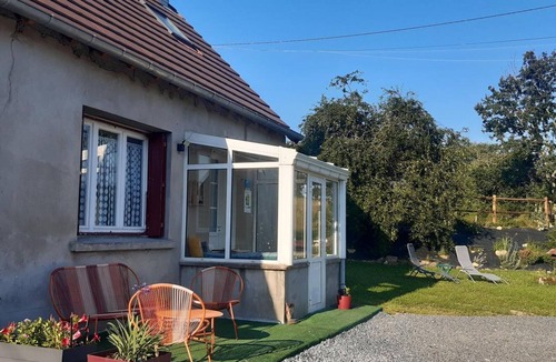 Buxieres-les-Mines Cottage | Cottage with SPA, Nature and Hiking