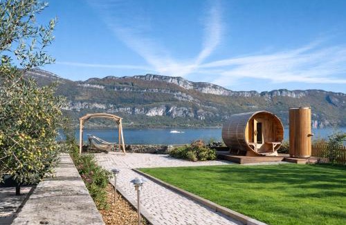 Conjux House | Cottage With Sauna By Lake Bourget In Savoy