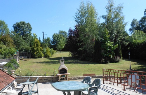 Saint-Pere House | country house at the foot of vezelay