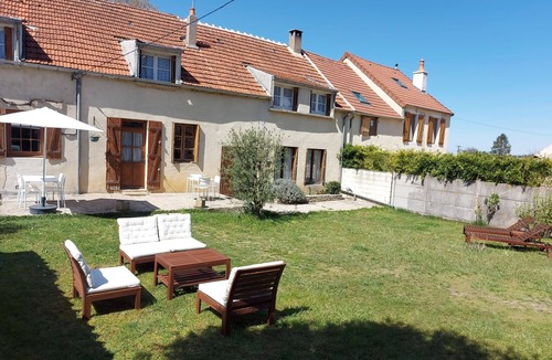 Vezelay House | Country house in Vézelay.