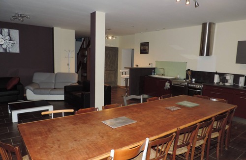 Saint-Vincent Villa | Country House 'Moulin De La Ribeyre' with Mountain View, Private Terrace and Wi-Fi
