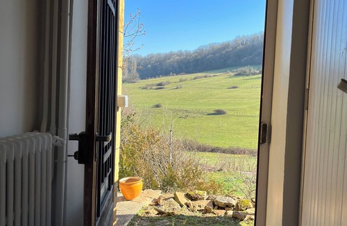 Abbans-Dessous House | Country house with exceptional view
