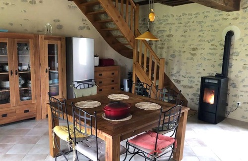 Crux-la-Ville House | Country house with enclosed garden