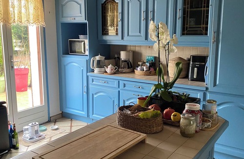 Villebon-sur-Yvette House | Cozy 1-bedroom house in amazing Villebon sur Yvette with AC