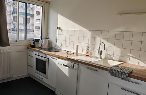 Juvisy-sur-Orge Apartment | Cozy 1-bedroom apartment with balcony & parking, 5 minutes from the train station, near Paris